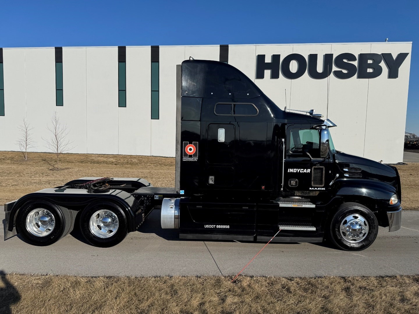2016 MACK CXU613 - USED TRUCKS SLEEPER - image 7